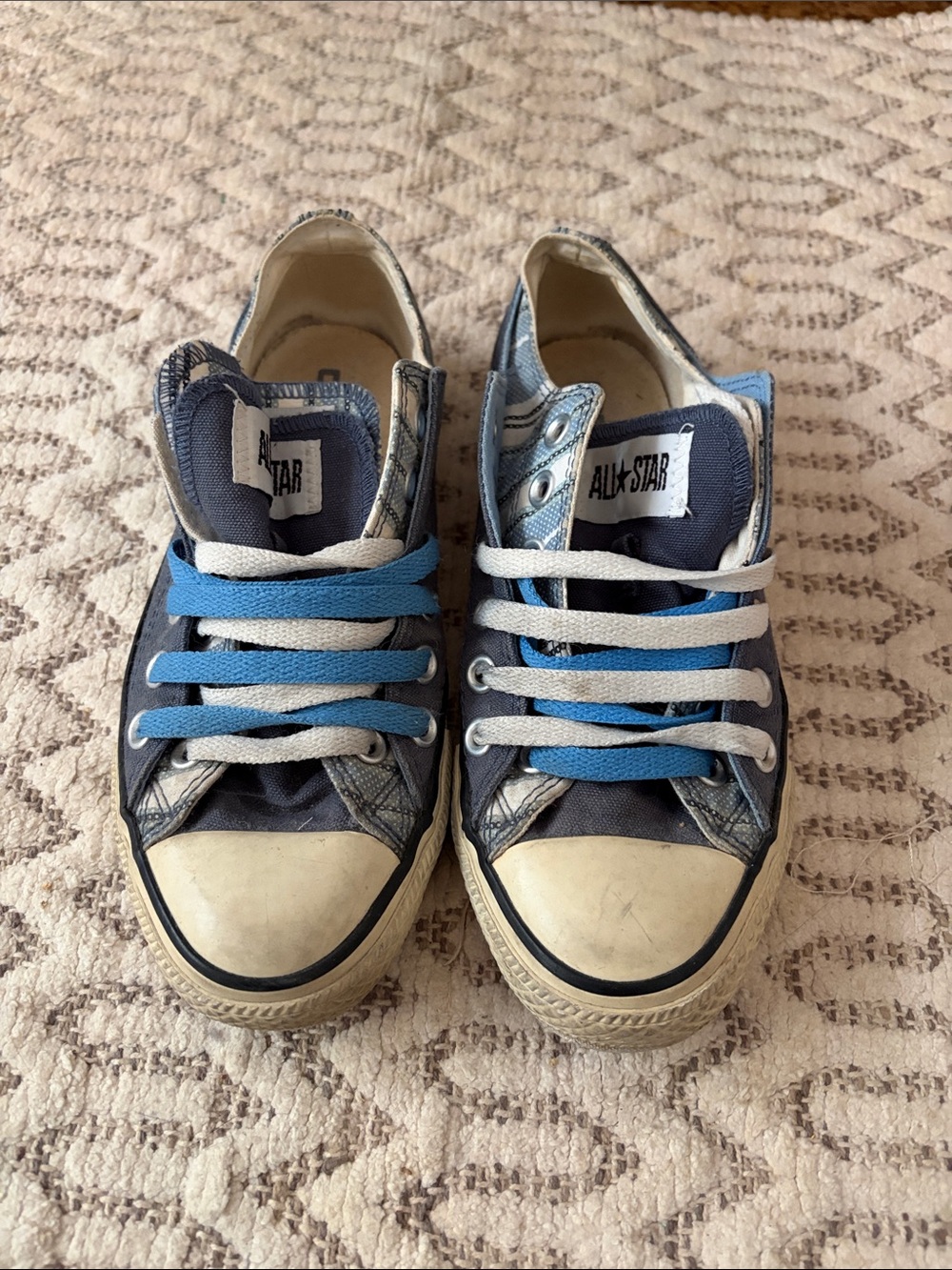 Converse Navy and Light Blue Low-Top Sneakers